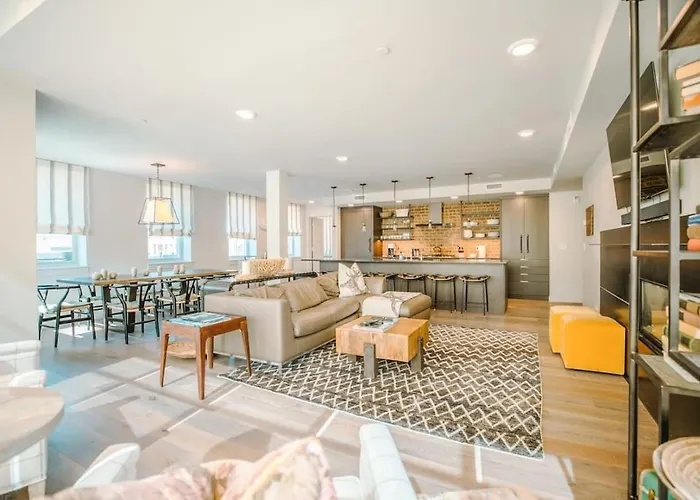Amazing 3Br Condo On Main With Hot Tub Steps To Lift