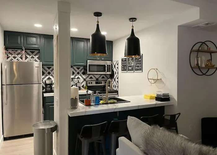 2 Bd/3 Ba, Luxury Ski-In Ski Out Condo - Sleeps 10